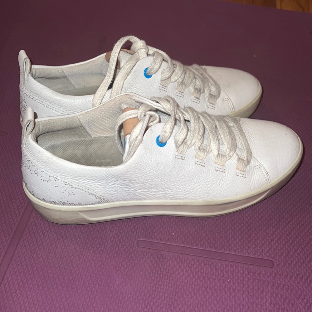 ECCO shoes size 39
